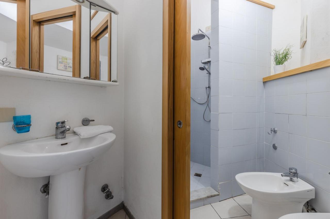 Tuttomondo Central Flat With Private Courtyard ปิซา ภายนอก รูปภาพ